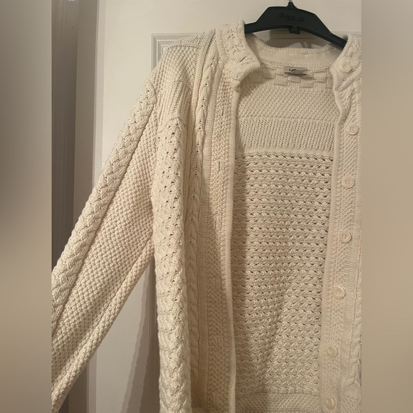 L.L Bean cream button up - Picture 3 of 3